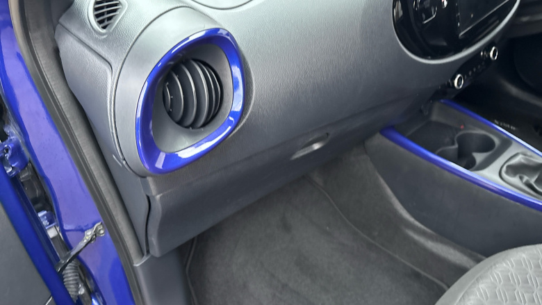 Toyota Aygo X 1.0 VVT-i Edge 5dr Petrol Hatchback